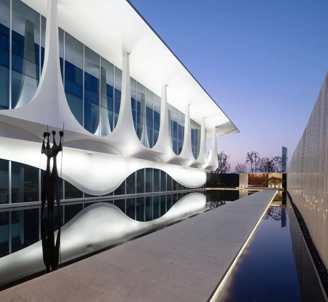 i22 ˵Ã÷: https://mmbiz.qpic.cn/mmbiz_jpg/gmk9j3lczawvuEaBTemibMt265F3SPOyuLGw0qQ6icEulcttCcVfxRLUTlpMxXZpcMtyAxxpKqFWBDhe9VXYibgAQ/640?wx_fmt=jpeg